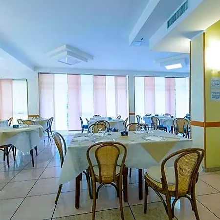 Hotel Colorado